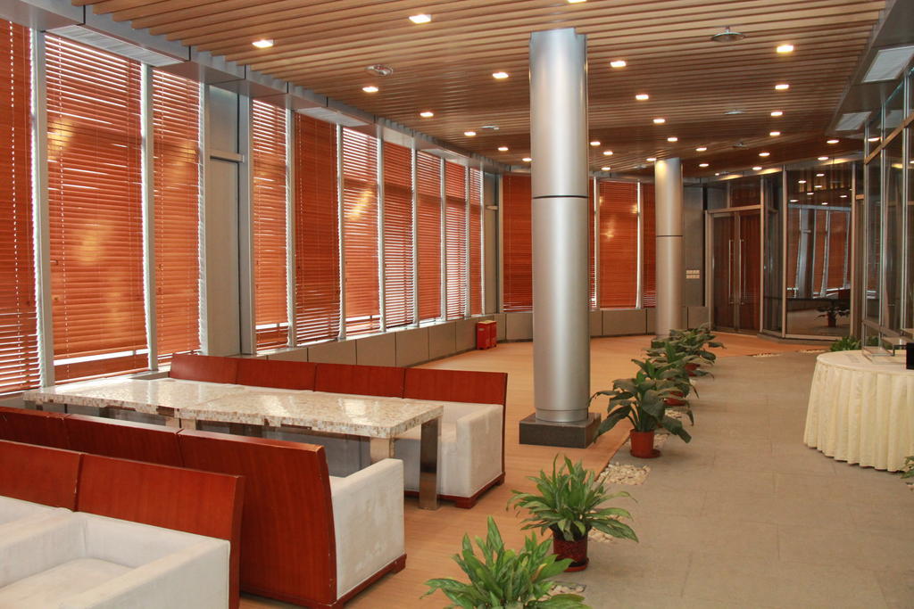 Dong Huang Hotel Beijing Exterior photo